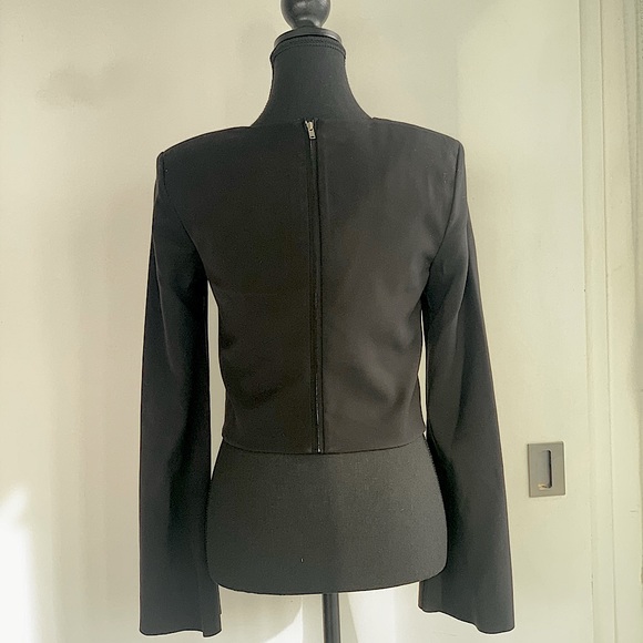 Elizabeth & James Crop Top ( Flared Sleeve, Padded Shoulders) - Sz 0 - Picture 2 of 4